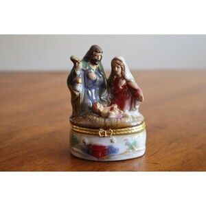 Vintage Nativity Scene Trinket Pill Box Hinged Christmas Christian Baby Jesus